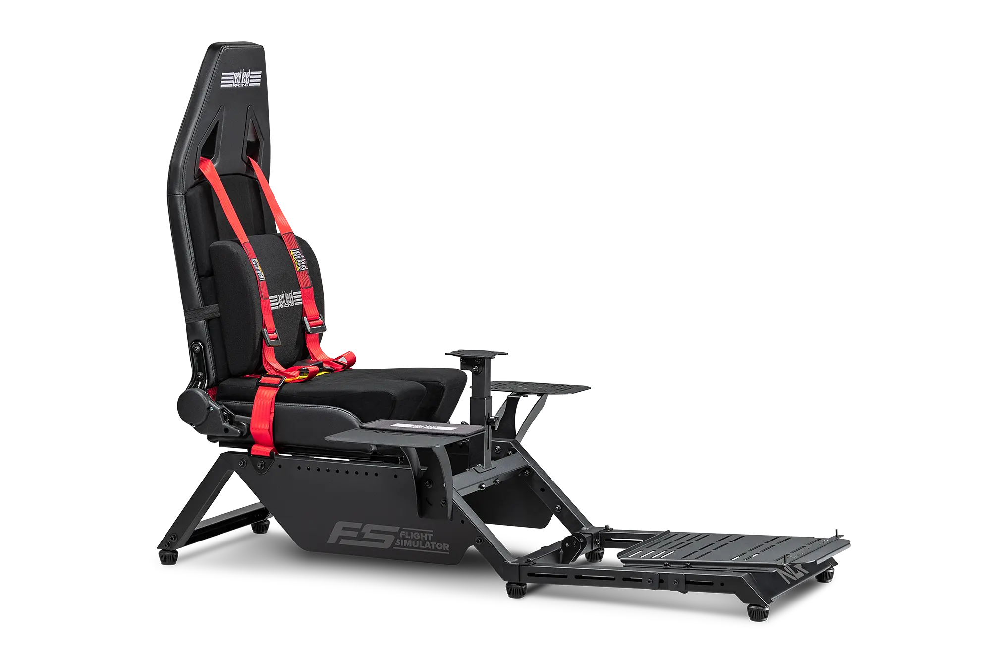  | Czarny kokpit Next Level Racing Flight Simulator widziany z przodu i z lewej strony